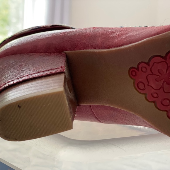 Red booties w/ tweed folded shaft - Picture 10 of 13